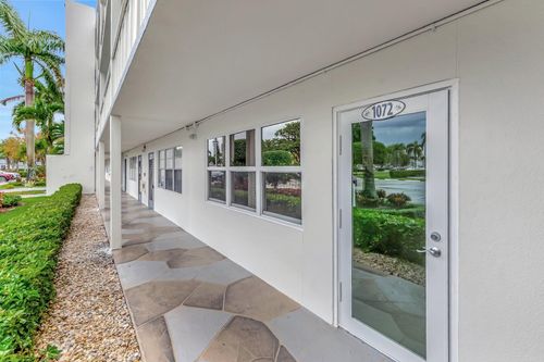 1072 Yarmouth Dr, Boca Raton, FL, 33434 | Card Image