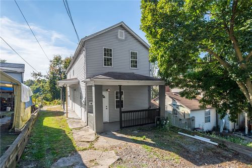 904 Hilltop St, Munhall, PA, 15120-2104 | Card Image