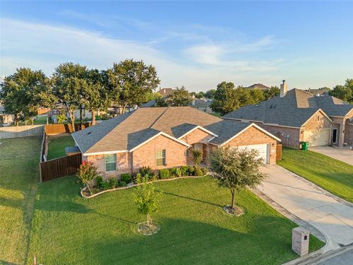 3733 Cecelia Ln, Forest Hill, TX, 76140-7008 | Card Image