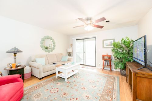 230-50 Yacht Cove Dr, Hilton Head Island, SC, 29928-1518 | Card Image