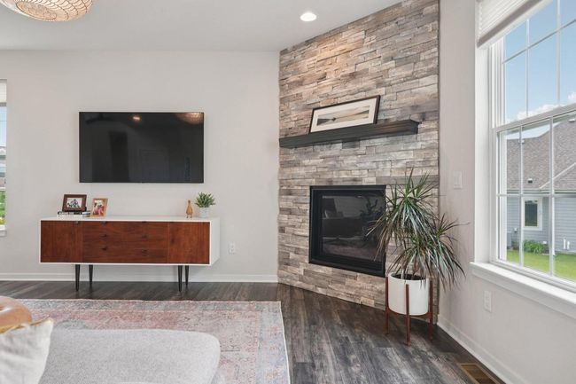 8975 W Eagle Court, House other with 5 bedrooms, 3 bathrooms and null parking in Mequon WI | Image 8