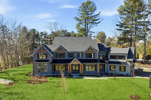 9 Tuttle Ln, Lynnfield, MA, 01940-1966 | Card Image