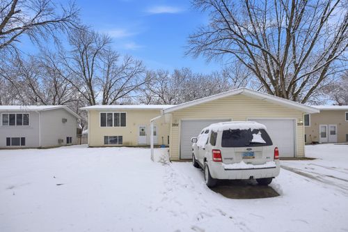 3309-3307-3309 2nd St N, Fargo, ND, 58102-1110 | Card Image