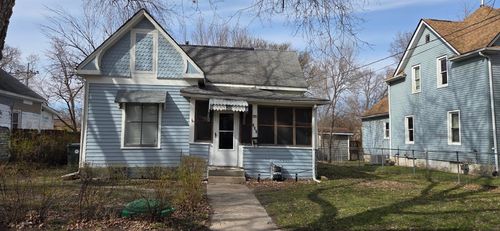 232 Center Street, Waterloo, IA, 50703 | Card Image