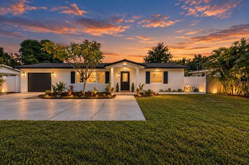 5201 62nd St N, Kenneth City, FL, 33709-3349 | Card Image
