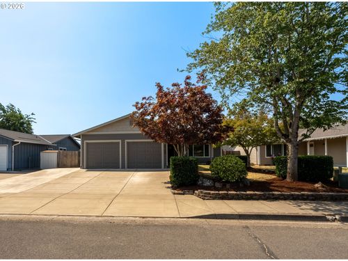 2700 S 10th St, Lebanon, OR, 97355-1008 | Card Image