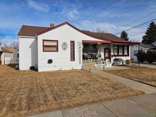 416 E 26th Ave, Torrington, WY, 82240-2105 | Card Image