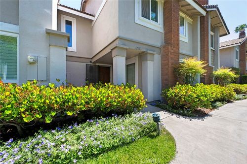 12586 George Reyburn Rd, Garden Grove, CA, 92845-2405 | Card Image