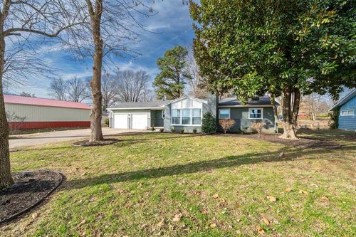 1607 Foors Ln, Owensboro, KY, 42303-1862 | Card Image