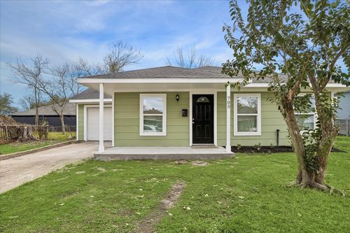 705 Westshire Dr, Houston, TX, 77013-5334 | Card Image