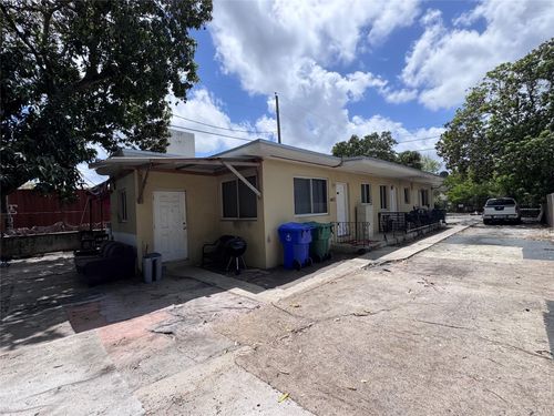 5413-5411 Nw 6th Ave, Miami, FL, 33127-1543 | Card Image