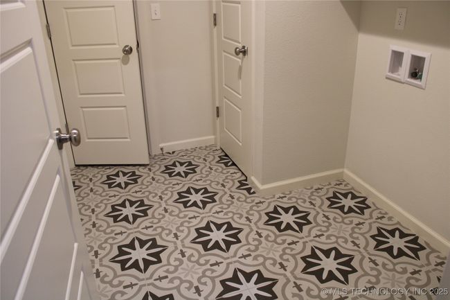 7906 Chestnut Ave, House other with 3 bedrooms, 2 bathrooms and null parking in Broken Arrow OK | Image 23