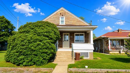 1006 Poe St, Vandergrift, PA, 15690-1659 | Card Image