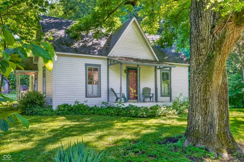 1021 Combs Rd, Nashville, IN, 47448-8918 | Card Image