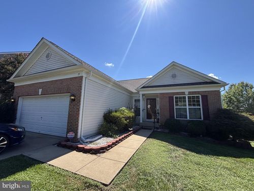 15 Castlewood Dr, FREDERICKSBURG, VA, 22406-8423 | Card Image