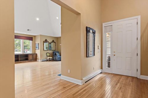 161 Harbor View Dr, Port Washington, NY, 11050-4705 | Card Image