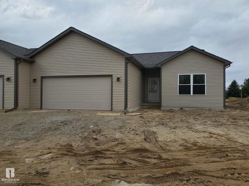 3367 Meadowridge Ct, Davison, MI, 48423-8451 | Card Image