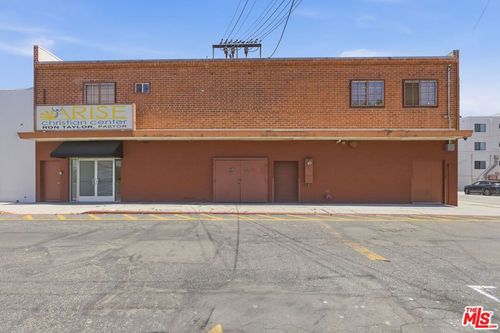c2-6949 La Tijera Boulevard, Los Angeles, CA, 90045 | Card Image