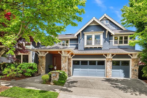 570 Timber Creek Dr Nw, Issaquah, WA, 98027-5650 | Card Image
