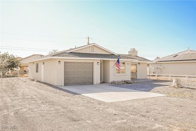 2010 S Highland Avenue, House other with 3 bedrooms, 2 bathrooms and null parking in Pahrump NV | Image 2