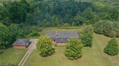 10364 Leffingwell Rd, Canfield, OH, 44406-9491 | Card Image