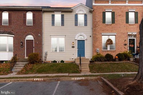 2445 Lakeside Dr, FREDERICK, MD, 21702-3157 | Card Image