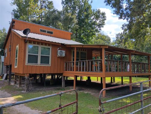 260 County Road 360, Splendora, TX, 77372-4899 | Card Image