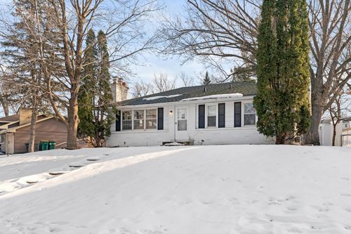 4409 W 89th St, Bloomington, MN, 55437-1405 | Card Image