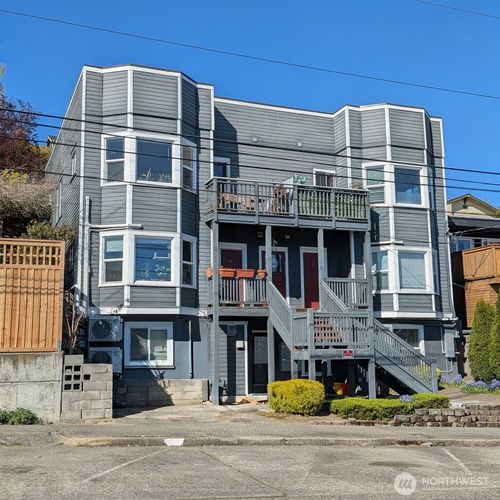 310 Aloha St, Seattle, WA, 98109-3723 | Card Image