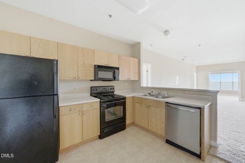 200-102 Campus Walk Trl, Elon, NC, 27244-9247 | Card Image