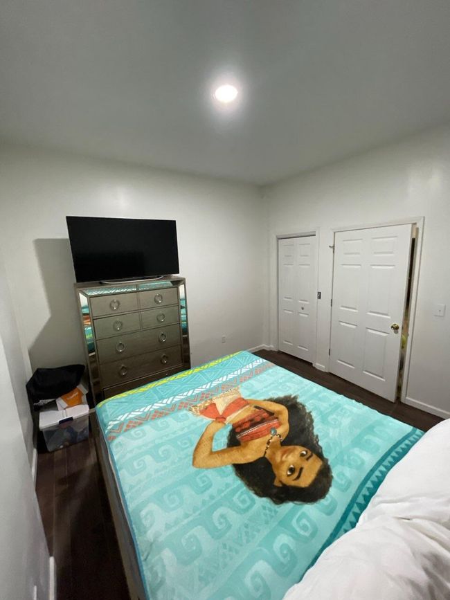 Bedroom pic 2 | Image 9