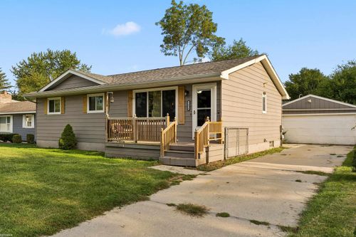 1436 Devonshire Ln, Port Huron, MI, 48060-1915 | Card Image