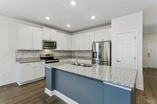 4737 Majestic Palm St, Pace, FL, 32571-1380 | Card Image