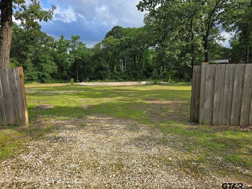 21264 Lauderdale Ln, Chandler, TX, 75758-8126 | Card Image