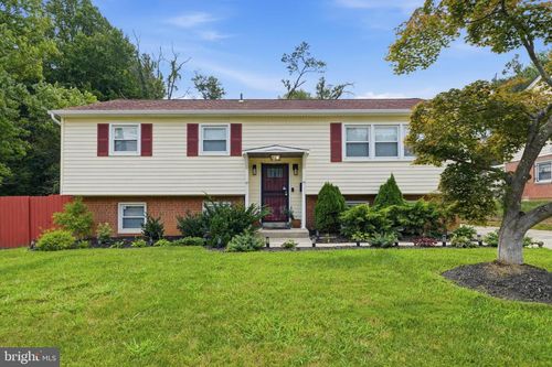 414 Quarry Ave, CAPITOL HEIGHTS, MD, 20743-3325 | Card Image