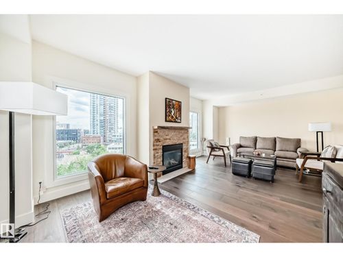 707-10108 125 St Nw, Edmonton, AB, T5N4B6 | Card Image