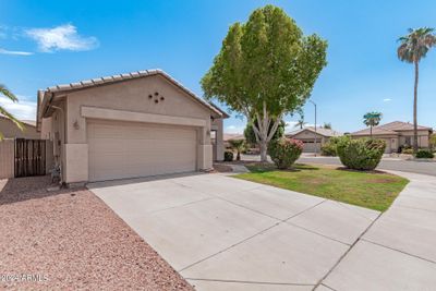 3535 N 143 Rd Lane, House other with 3 bedrooms, 2 bathrooms and null parking in Goodyear AZ | Image 3