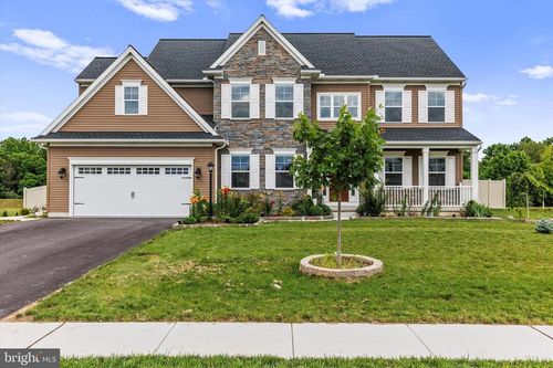 106 Berkshire Dr, CARLISLE, PA, 17015-4534 | Card Image
