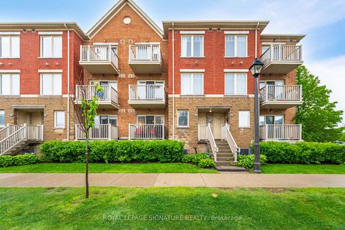 42-5050 Intrepid Dr, Mississauga, ON, L5M0E5 | Card Image