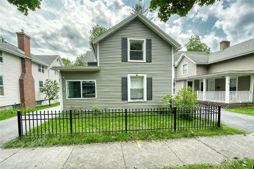 27 Cypress St, Rochester, NY, 14620-2305 | Card Image