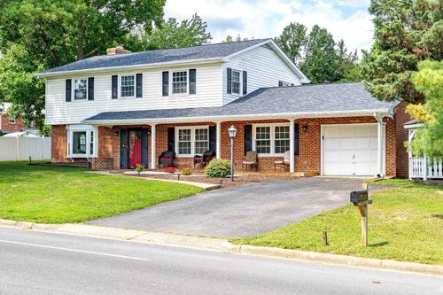 1615 Central Ave, Harrisonburg, VA, 22801-2760 | Card Image