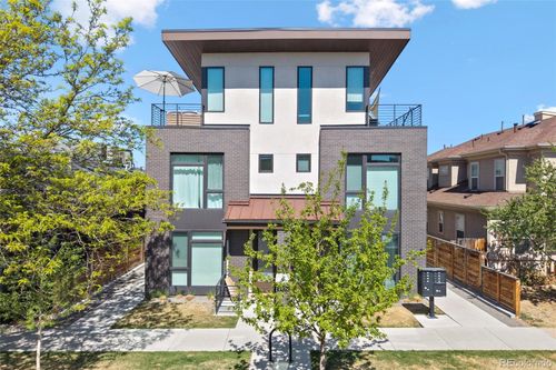 3-2929 Lawrence St, Denver, CO, 80205-4758 | Card Image