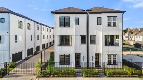 e-2708 Grand Fountains Dr, Houston, TX, 77054-1101 | Card Image