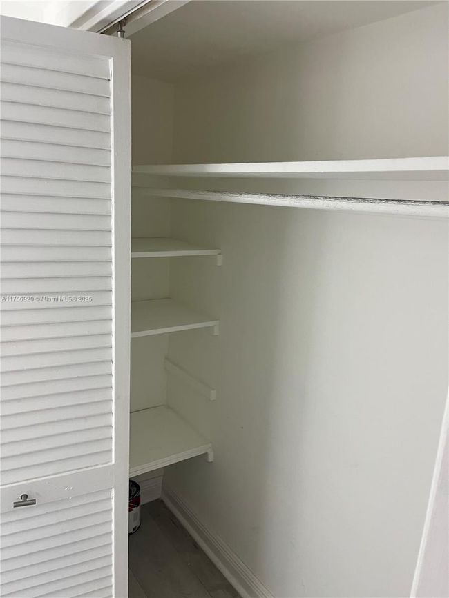 APT-702 - 1000 West Ave, Condo with 2 bedrooms, 2 bathrooms and null parking in Miami Beach FL | Image 20