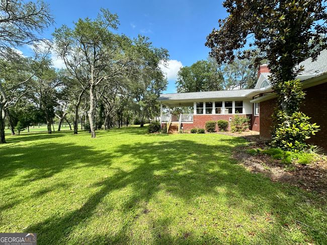 1457 N River Oaks Dr, House other with 4 bedrooms, 3 bathrooms and null parking in Blackshear GA | Image 64