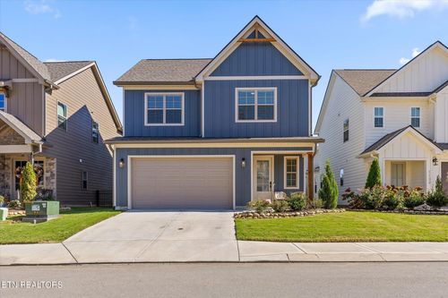 1140 Cityscape Vw, Chattanooga, TN, 37405-2438 | Card Image