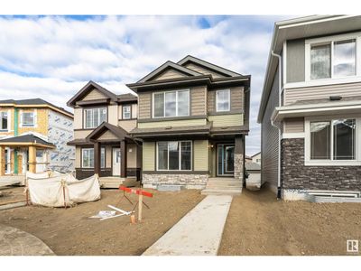 9554 Carson Bend Sw, House other with 3 bedrooms, 3 bathrooms and null parking in Edmonton AB | Image 1