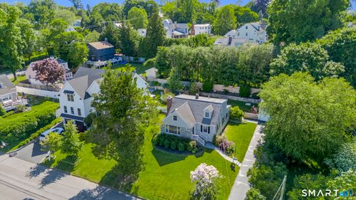 70 Flax Rd, Fairfield, CT, 06824-6358 | Card Image