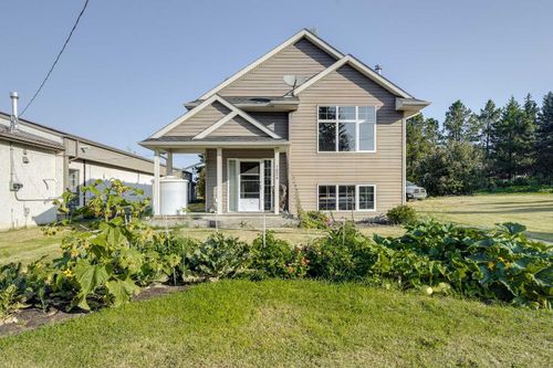 1024 19th Avenue, Lousana, AB, T0M1K0 | Card Image