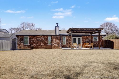 8005 Date Ave, Broken Arrow, OK, 74011-7030 | Card Image